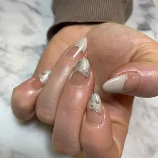ネイル es nailのネイルデザイン