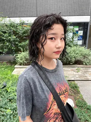 ミディアム カラー パーマ ヘアアレンジ メンズ キッズ ネイル マツエク・マツパ アイブロウ tatsumi/ボブ ウルフ/レイヤーのヘアスタイル