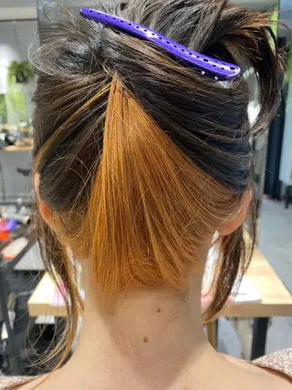 カラー Nakashima Akiのヘアスタイル