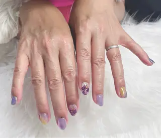 ネイル プライベートサロン WhiteLightのネイルデザイン