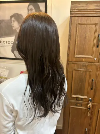 ロング 天野 妃菜のヘアスタイル