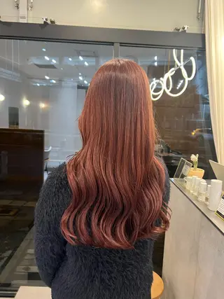 ロング カラー three所属・🦄今西 利音🦄のヘアスタイル