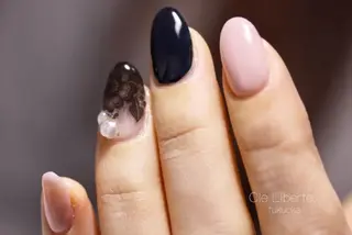 ネイル Elio所属・Elio 国泰寺のネイルデザイン