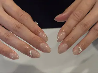 ネイル h i n a 🪽のネイルデザイン