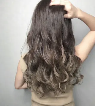 セミロング カラー パーマ ヘアアレンジ メンズ キッズ ネイル マツエク・マツパ 新宿駅近♡友達とOK 🦋W -ワット -のヘアスタイル