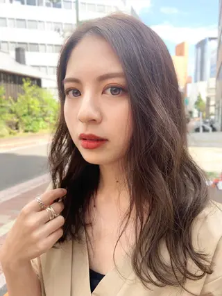 セミロング カラー パーマ 🇺🇸✂️🍟 こんあゆみのヘアスタイル