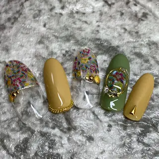 ネイル RuxuryNail ／RiAnnaのネイルデザイン