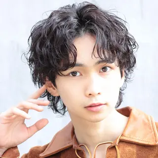 ショート カラー パーマ ヘアアレンジ メンズ スパイキー/フェザー /波巻き/かいとのヘアスタイル