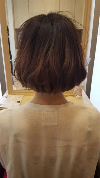 ショート 野口 まおのヘアスタイル