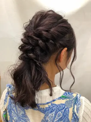 ロング ヘアアレンジ 女性に人気♪ はやしほのかのヘアスタイル