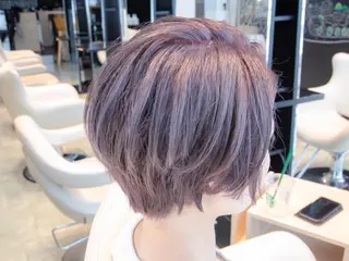 ショート カラー Re:ta Hair 飯田淳平のヘアスタイル