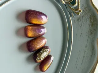 ネイル FIORITURA Maikoのネイルデザイン