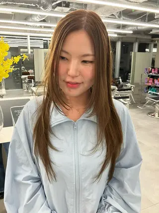 ロング 勝谷 悟史のヘアスタイル