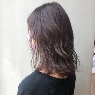 ミディアム カラー クスカワ ノリエのヘアスタイル