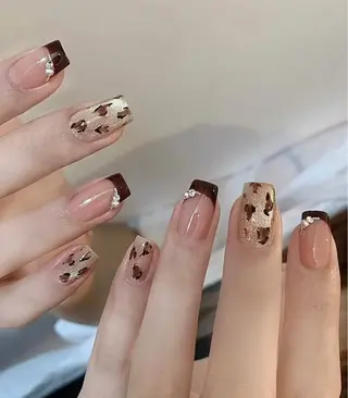 ネイル コウ ヨウのネイルデザイン