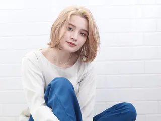 ミディアム カラー 🍀髪質改善 ケアカラーrootsのヘアスタイル