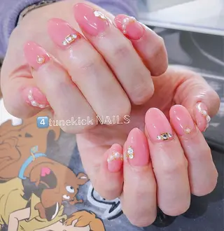 ネイル 4tunekick NAILS(フォーチュンキックネイルズ)所属・光森 淳子のネイルデザイン