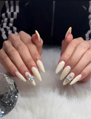 ネイル bebii nail /ﾜﾝﾎﾝ/ｷﾞｬﾙのネイルデザイン