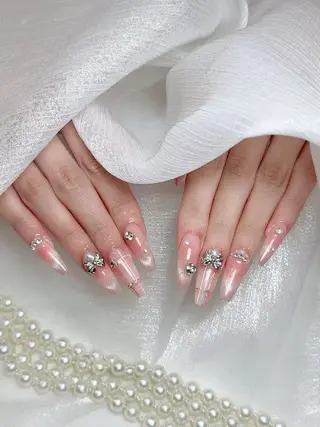 ネイル ENsalon AKIRAのネイルデザイン