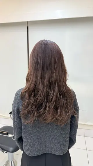 ロング パーマ 濱崎 あかりのヘアスタイル