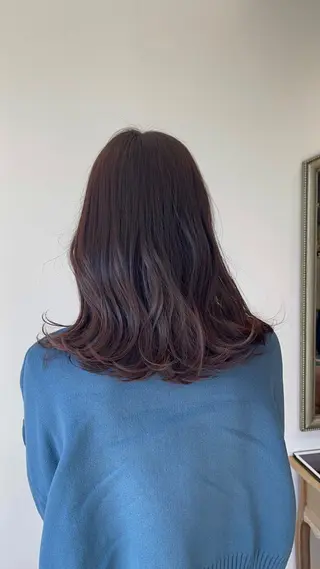 セミロング カラー Felice Erikaのヘアスタイル