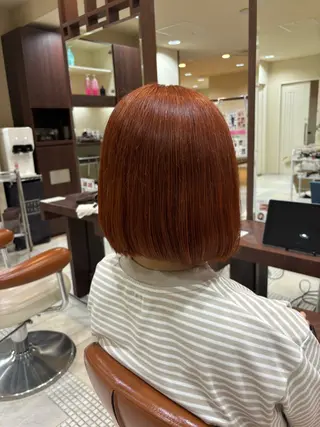 ショート カラー 【暖色ハイトーン】 HARUNA🌼のヘアスタイル