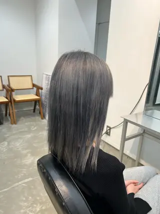 ミディアム Yuito/カラー/ ブリーチ/ストレートのヘアスタイル