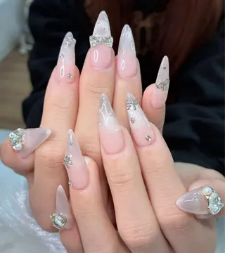 ネイル Hara Nail 【パラジェル使用】のネイルデザイン
