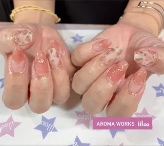 ネイル iiloo aromaworksのネイルデザイン