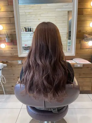 ロング 韓国カラー／エクステ 松戸梨杏のヘアスタイル