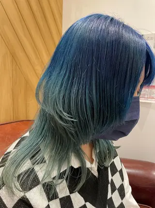 カラー 井上 舞のヘアスタイル