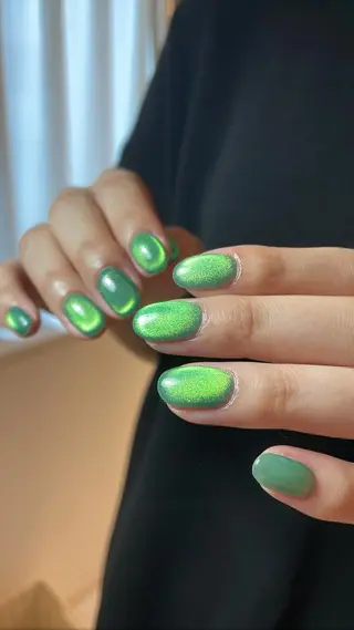 ネイル Ami 🦥のネイルデザイン