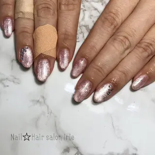 ネイル Hair salon Irie所属・與儀 知佳のネイルデザイン