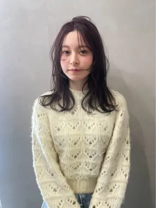 セミロング カラー 山村 野々羽のヘアスタイル