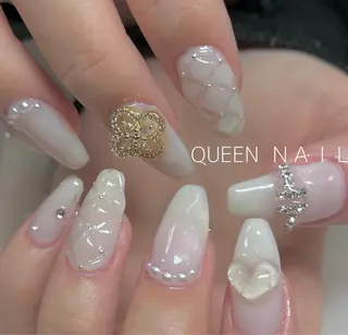 ロング カラー ネイル Queen nail所属・QUEENＮA IＬ JR寺田町1分のネイルデザイン