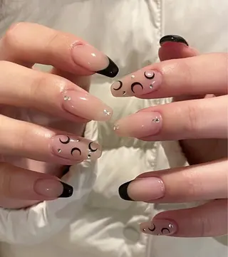 ネイル Chisa Nail Studio所属・チ サのネイルデザイン