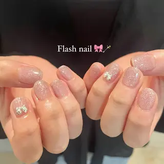 ネイル Momone ／渋谷／パラジェルのネイルデザイン