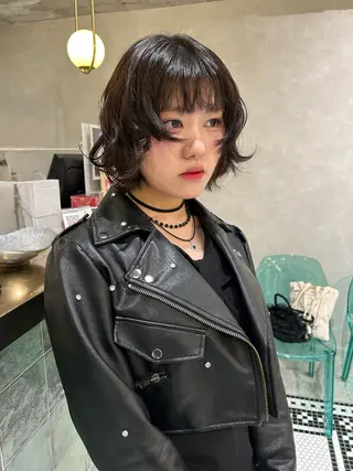 ミディアム 艶カラー レイヤーカット　ゆめのヘアスタイル
