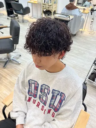 ショート パーマ メンズ Utata  literie所属・嵯峨 大地／パーマ／ ハード系／特殊系のヘアスタイル