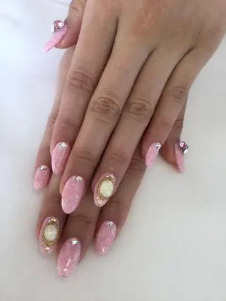 ネイル 💎🐰 saki. m 🐰💎のネイルデザイン