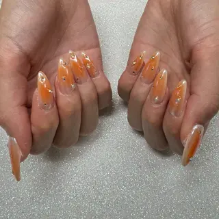 ネイル VIERU 🌈🎀💖のネイルデザイン