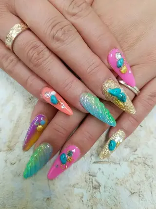 ネイル 河野ちえ (雑誌掲載サロン)のネイルデザイン