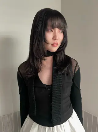 セミロング stén所属・HARUKA/原宿 ハイトーン/レイヤーのヘアスタイル