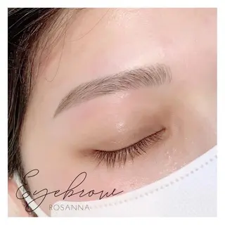 アイブロウ ROSANNA 斉藤のマツエク・マツパデザイン