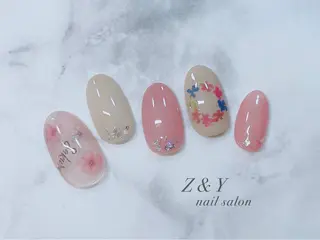 ネイル ﾌｨﾙｲﾝ専門ﾈｲﾙｻﾛﾝ彩 博多駅前店所属・ネイルサロン 彩 irodoriのネイルデザイン