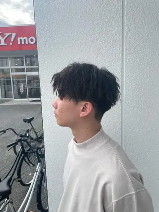 パーマ メンズ 庄 優馬のヘアスタイル