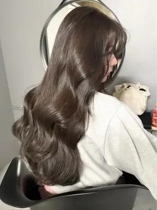 ロング カラー LAME 【レイム】のヘアスタイル