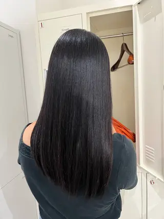 ロング カラー 原口 桃歌のヘアスタイル