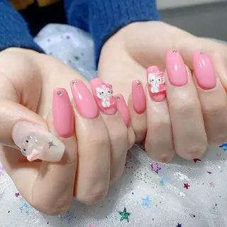 ネイル Queens PUPUのネイルデザイン