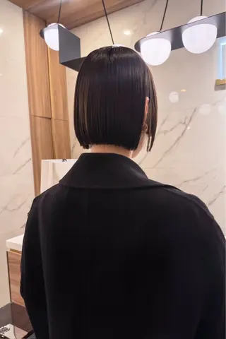 ショート カラー 穂乃香 BEAUTRIUMのヘアスタイル